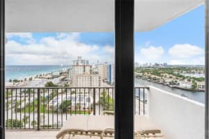 MLS# A11932365, Hollywood, Florida 33019