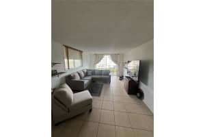 1465 Ne 123rd St 501, North Miami