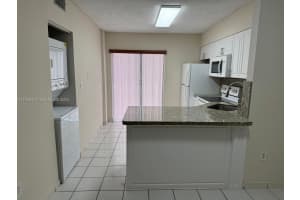 5290 W 21st Ct APT 403, Hialeah, FL 33016, - MLS#A11932423
