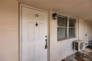 1816 Mckinley St 10 Hollywood, FL 33020 - MLS#A11932475