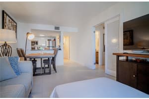 6801 Harding Ave 301 Miami Beach, FL 33141 - MLS#A11932521