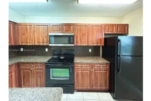 715 Ne 6th St 2, Fort Lauderdale