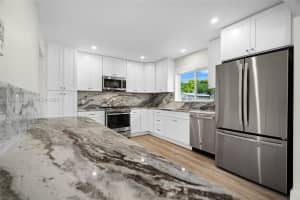 251 SE 7th St, Pompano Beach, FL 33060, - MLS#A11932568