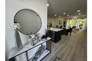 10109 Nw 52nd Ter Doral, FL 33178 - MLS#A11932572