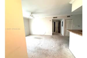 11630 Sw 2nd St 17105 Pembroke Pines, FL 33025 - MLS#A11932574