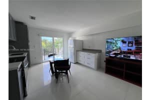 1033 Lenox Ave 309 Miami Beach, FL 33139 - MLS#A11932583