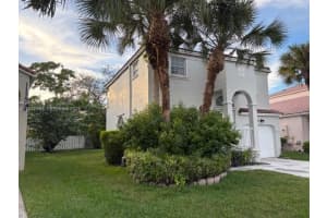 318 Nw 153rd Ave Pembroke Pines, FL 33028 - MLS#A11932598