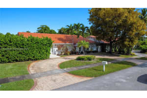 2101 Ne 211th Ter ., Miami