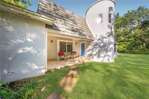 10900 Sw 90th Ave Miami, FL 33176 - MLS#A11932637