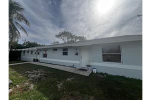 2746 Johnson St W Hollywood, FL 33020 - MLS#A11932659