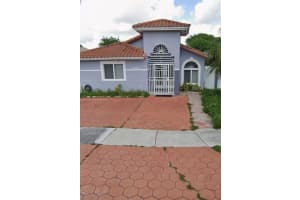8701 Nw 109th Ter 0, Hialeah Gardens