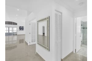 4966 Sw 33rd Ter Hollywood, FL 33312 - MLS#A11932692