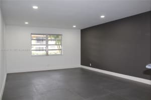 5140 SW 40th Ave APT 3C, Fort Lauderdale, FL 33314, - MLS#A11932710