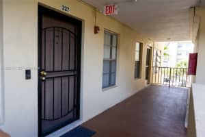 3071 NW 47th Terrace APT 227, Lauderdale Lakes, FL 33313, - MLS#A11932723