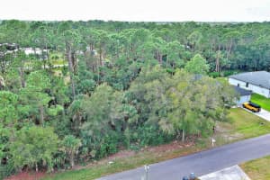 3847 Highlight St Fort Myers, FL 33905 - MLS#A11932760