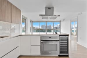 1025 92nd St #707, Bay Harbor Islands, FL 33154, - MLS#A11932769