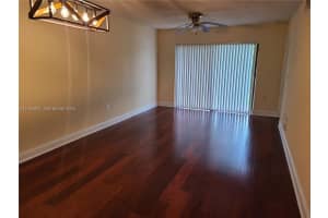 9983 S Nob Hill Ct ., Sunrise