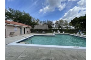 16606 Greens Edge Cir APT 87, Weston, FL 33326, - MLS#A11932810