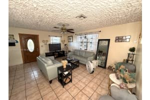 5632 Sw 19th St West Park, FL 33023 - MLS#A11932813