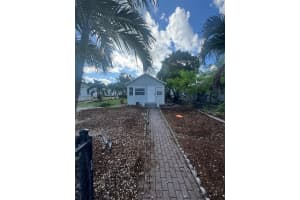 611 S 24th Ave 7 Hollywood, FL 33020 - MLS#A11932824