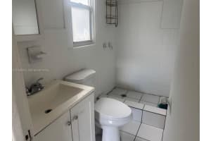 611 S 24th Ave 7 Hollywood, FL 33020 - MLS#A11932824