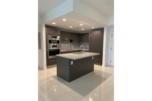 7825 Nw 107th Ave 620, Doral