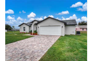 6724 Heavitree Dr Sebring, FL 33876 - MLS#A11932918