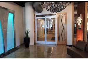 Neo Lofts, 10 SW South River Dr #802, Miami, FL 33130, - MLS#A11932923