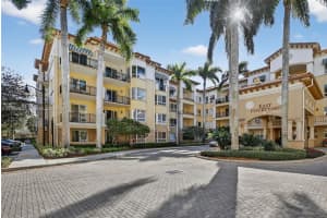 16100 Emerald Estates Dr 284 Weston, FL 33331 - MLS#A11932931