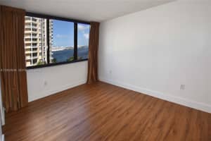 540 Brickell Key Dr APT 826, Miami, FL 33131, - MLS#A11932939