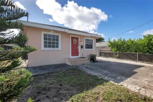 816 20th St West Palm Beach, FL 33407 - MLS#A11932940