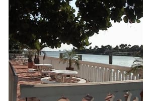 1455 N Treasure Dr APT 4L, North Bay Village, FL 33141, - MLS#A11932978