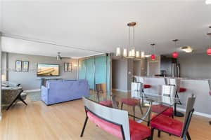 340 Sunset Dr APT 1404, Fort Lauderdale, FL 33301, - MLS#A11932989