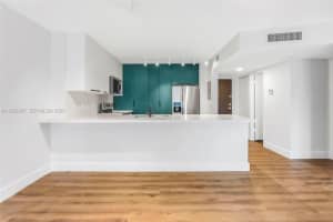 2801 NE 183rd St APT 315W, Aventura, FL 33160, Sold 01/15/26