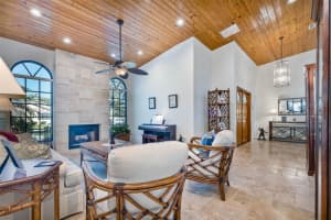 8270 Sw 170th St Palmetto Bay, FL 33157 - MLS#A11933034