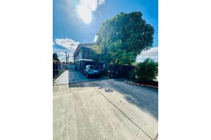 634 E 30th St Hialeah, FL 33013 - MLS#A11933061