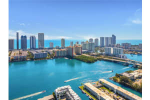 3545 Ne 166th St 1004, North Miami Beach