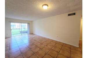 3600 Nw 21st St 103 Lauderdale Lakes, FL 33311 - MLS#A11933079