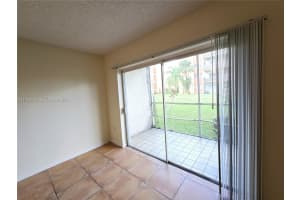 3600 Nw 21st St 103 Lauderdale Lakes, FL 33311 - MLS#A11933079