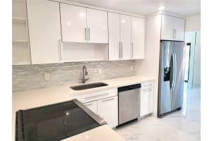 9723 N New River Canal Road 416 Plantation, FL 33324 - MLS#A11933091