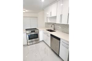 9723 N New River Canal Road 416 Plantation, FL 33324 - MLS#A11933091