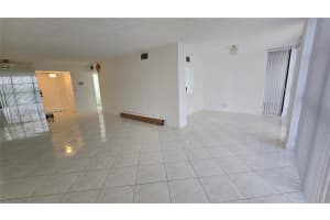 600 Parkview Dr 525 Hallandale Beach, FL 33009 - MLS#A11933113