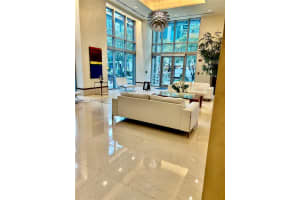 Avenue on Brickell, 1050 Brickell Ave APT 608, Miami, FL 33131, - MLS#A11933126