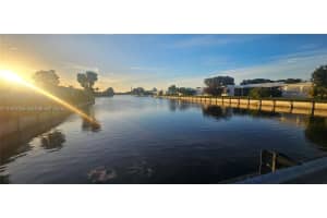 5715 Nw 84th Ter Tamarac, FL 33321 - MLS#A11933135