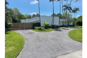 17025 SW 80th Ct, Palmetto Bay, FL 33157, - MLS#A11933178