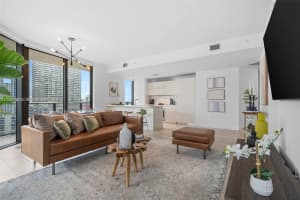 45 SW 9th St Apt 1403, Miami, FL 33130, - MLS#A11933203