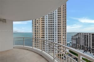 848 Brickell Key Dr 1803, Miami