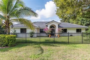 27260 Sw 167th Ct Homestead, FL 33031 - MLS#A11933278