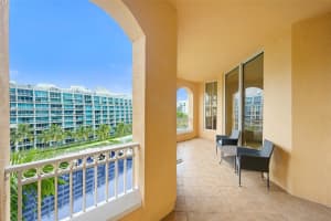 3001 NE 185th St APT 613, Aventura, FL 33180, - MLS#A11933287