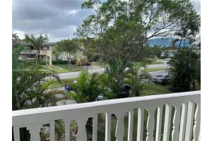 3800 Van Buren St 212 Hollywood, FL 33021 - Off Market